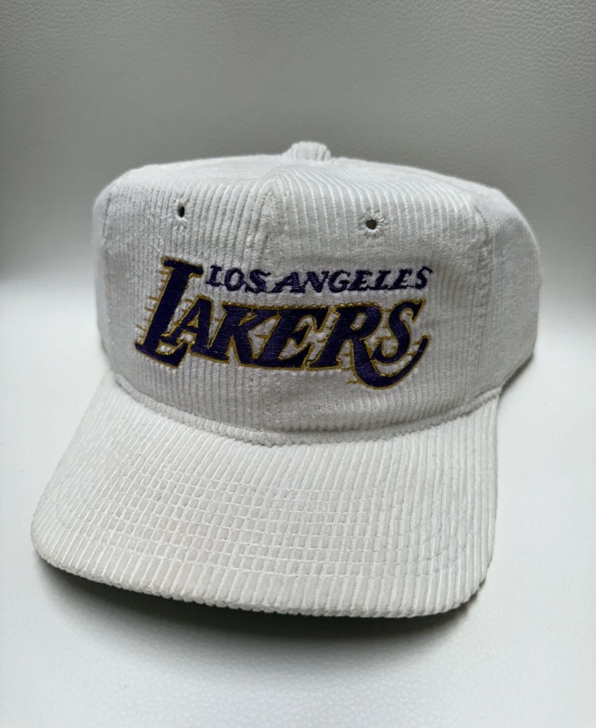 Los Angeles Lakers corduroy script hat