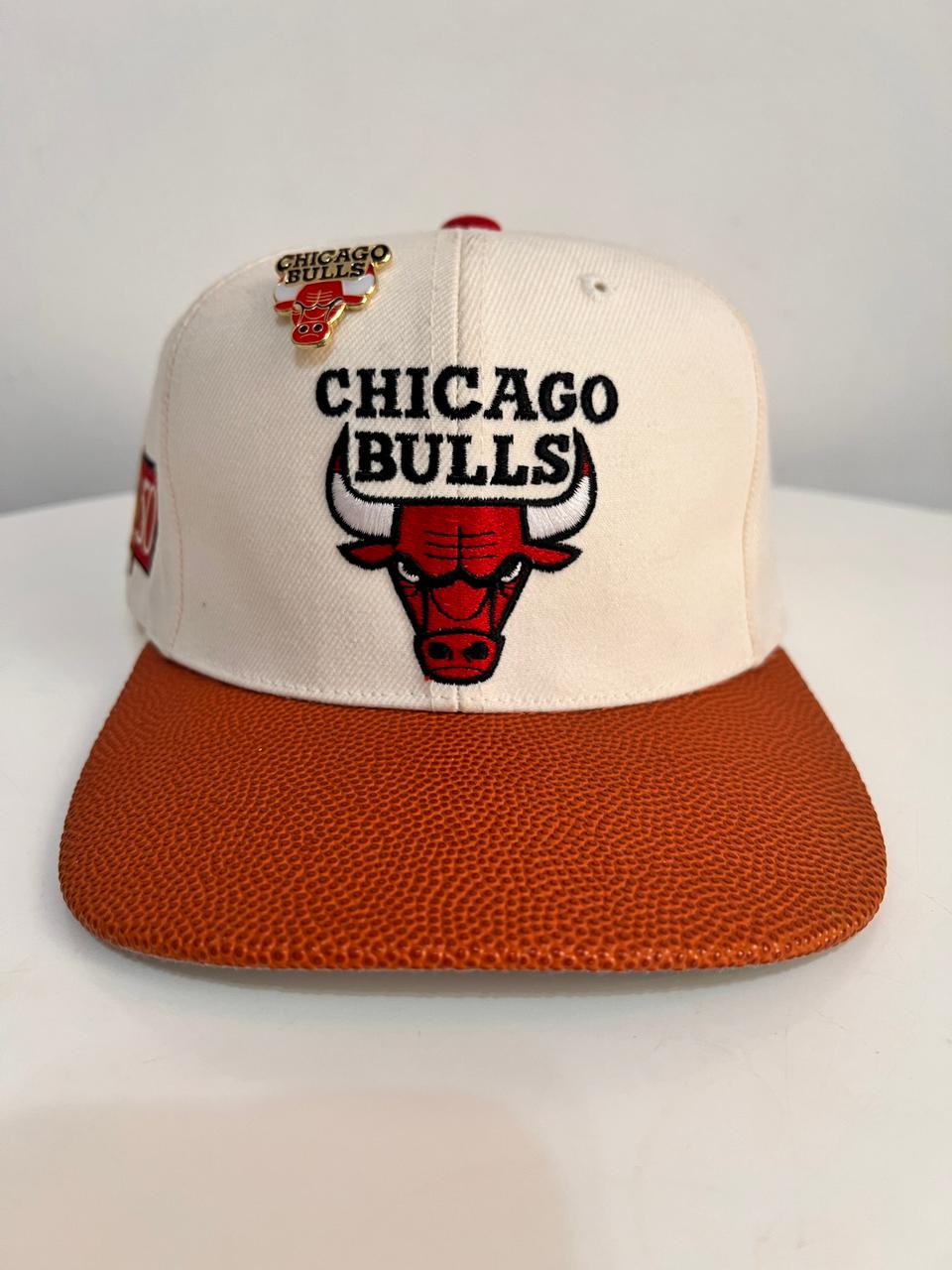 Vintage 90s Chicago Bulls snapback hat